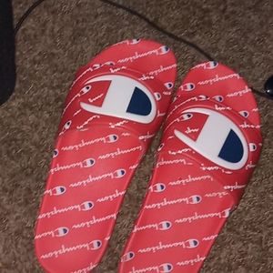 Champion flip flops
